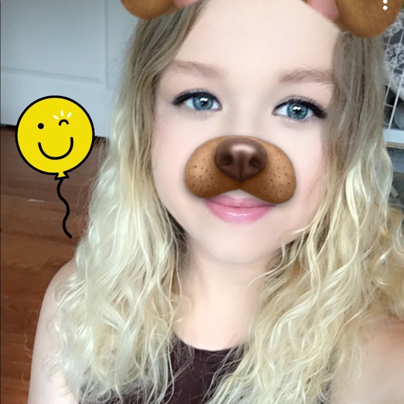 Meet your Posher, Emily - Picture 1 of 1